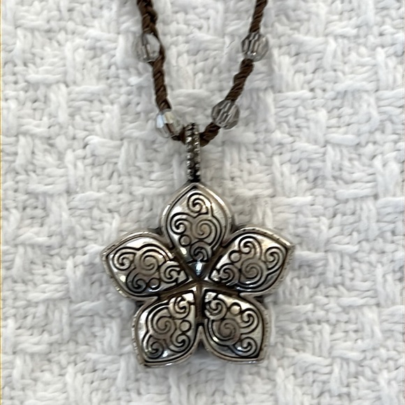 Brighton Flower Jewelry Set - Picture 4 of 12